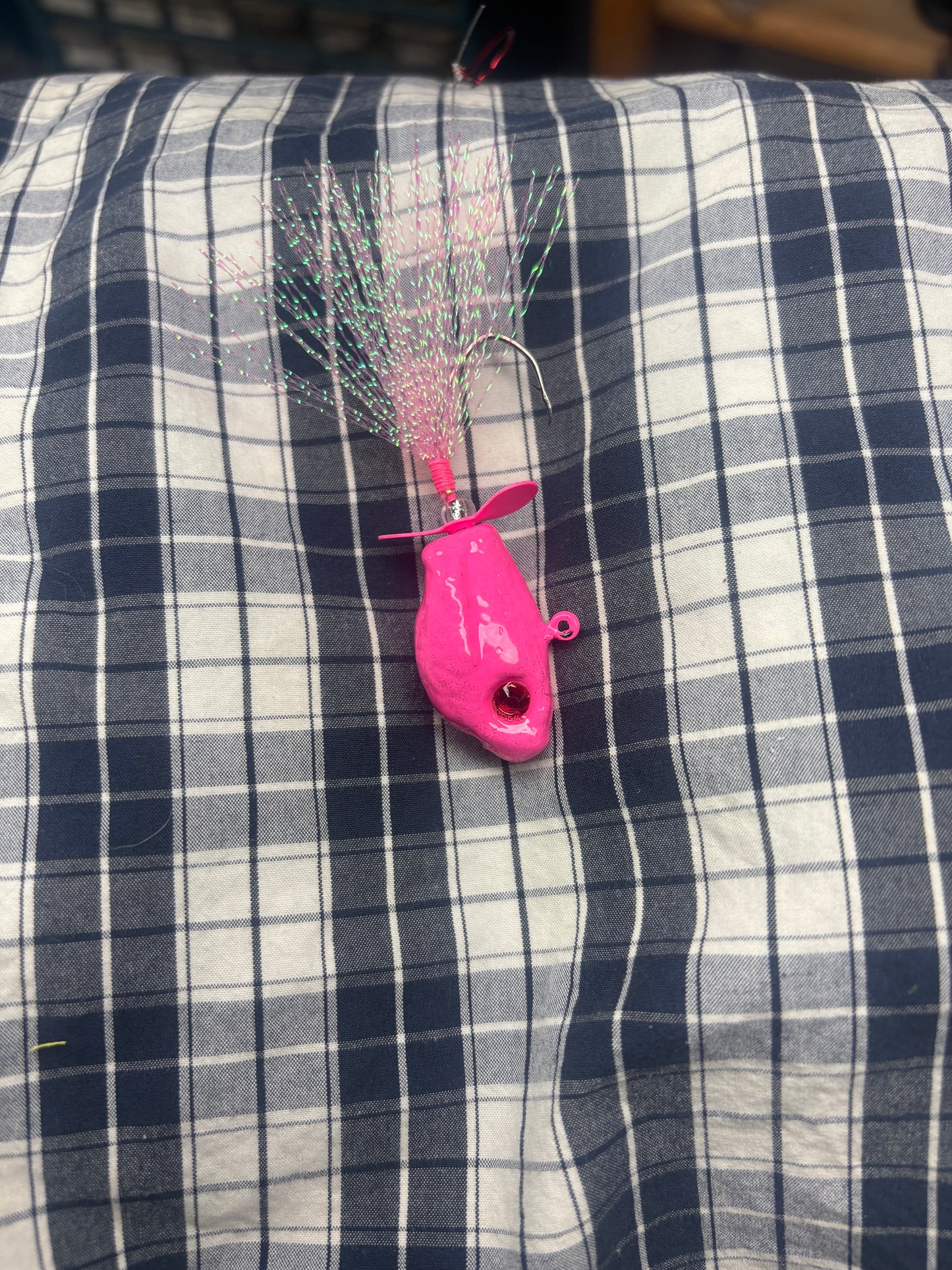 1.5oz walleye jigs